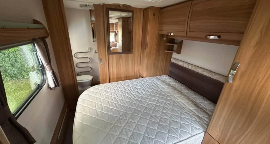 Lunar Clubman