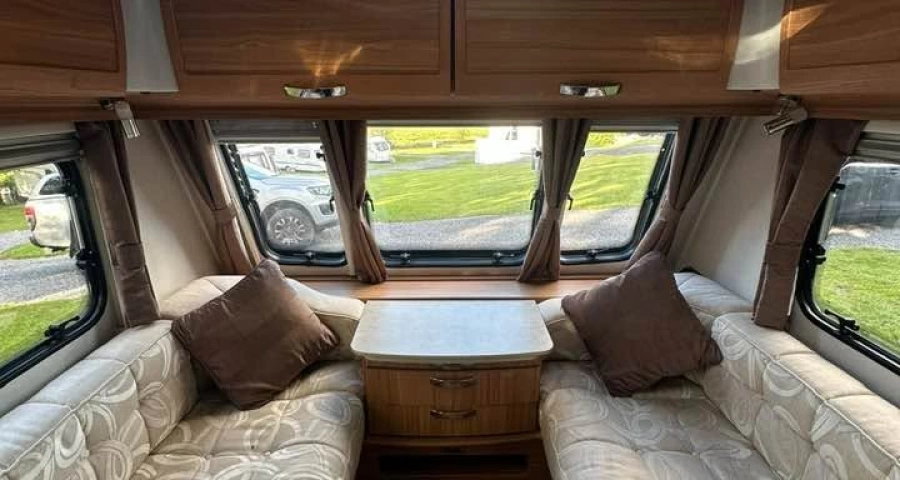 Lunar Clubman